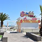 Crisvan Hotel apartamentowy 3*