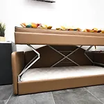 Crisvan Hotel apartamentowy 3*