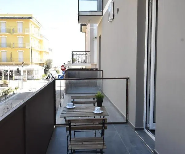 Crisvan 3* רימיני