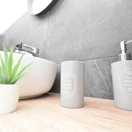 Crisvan 公寓式酒店 3*