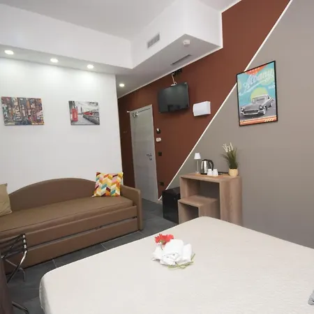 Hotel Apartments Crisvan