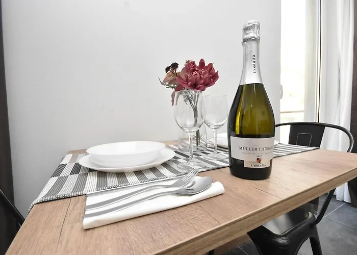 Apartmanhotel Crisvan 3*