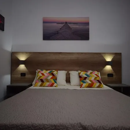 Crisvan Apart Otel