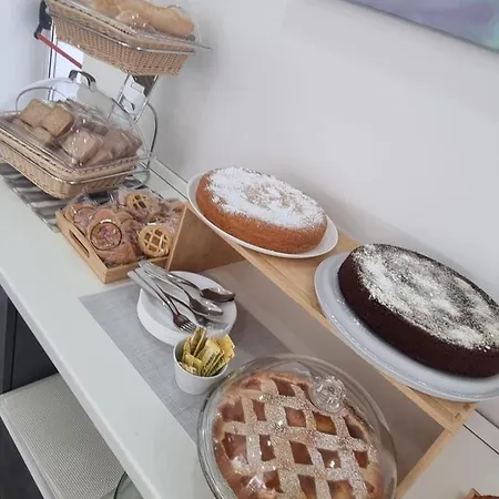 Crisvan 公寓式酒店 里米尼