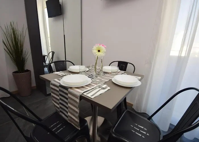 Apart Otel Crisvan 3*